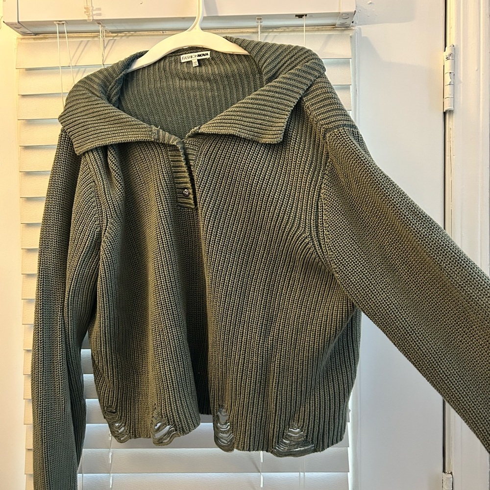 NWOT Fashion Nova Olive Green Knit Sweater Top - Picture 4 of 10